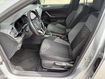 Volkswagen Taigo R-Line — photo 31