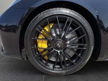 Porsche Panamera III Turbo S E-Hybrid — photo 6