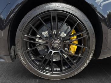 Porsche Panamera III Turbo S E-Hybrid — photo 7