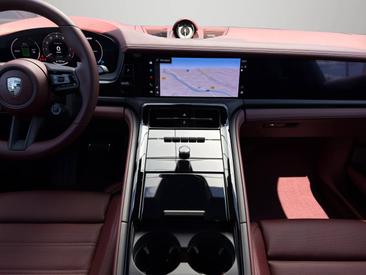 Porsche Panamera III Turbo S E-Hybrid — photo 12