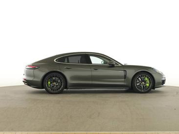 Porsche Panamera II ph2 Turbo S E-Hybrid — photo 7