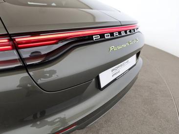 Porsche Panamera II ph2 Turbo S E-Hybrid — photo 23