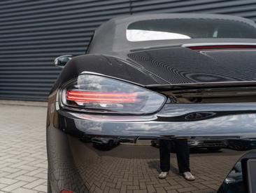 Porsche 718 type 982 Boxster T — photo 17