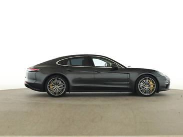 Porsche Panamera II ph2 Turbo S — photo 6