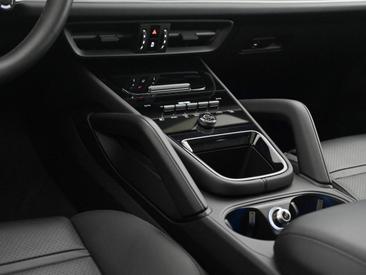 Porsche Cayenne III E-Hybrid Coupé — photo 19