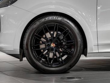 Porsche Cayenne III Coupé — photo 6