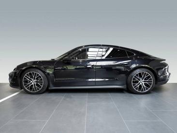 Porsche Taycan — photo 2