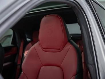 Porsche Cayenne III Coupé — photo 18