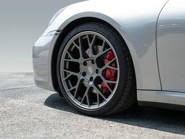 Porsche 992 I Carrera 4S — photo 12