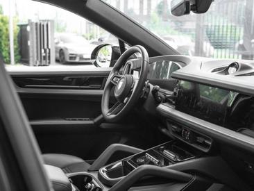 Porsche Cayenne III S E-Hybrid Coupé — photo 20