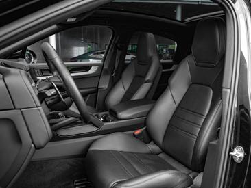 Porsche Cayenne III S E-Hybrid Coupé — photo 25