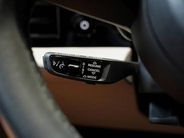 Porsche Taycan — photo 30