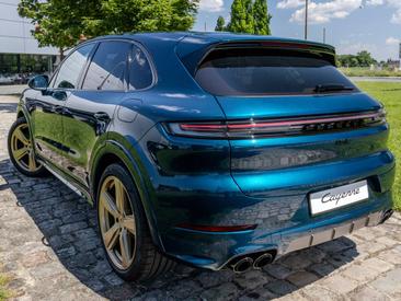 Porsche Cayenne III Turbo E-Hybrid — photo 3