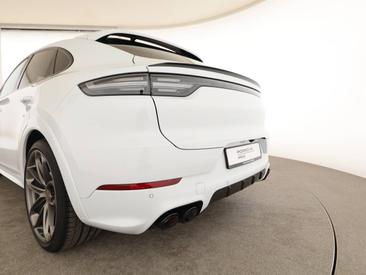 Porsche Cayenne III Turbo Coupé — photo 12
