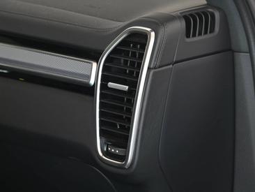 Porsche Cayenne III E-Hybrid Coupé Platinum Edition — photo 22