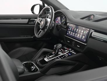 Porsche Cayenne III E-Hybrid Coupé Platinum Edition — photo 24