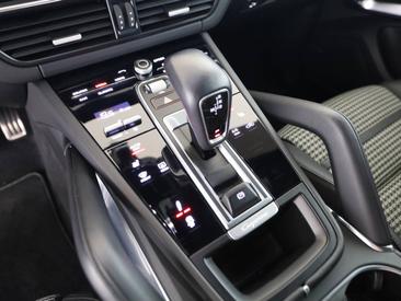 Porsche Cayenne III Turbo Coupé — photo 22