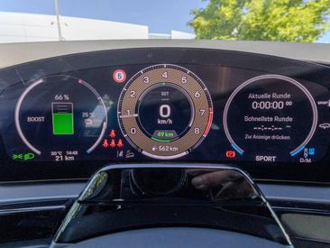 Porsche Cayenne III Turbo E-Hybrid — photo 27