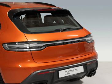 Porsche Macan S — photo 11