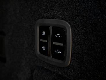 Porsche Cayenne III Turbo E-Hybrid — photo 38