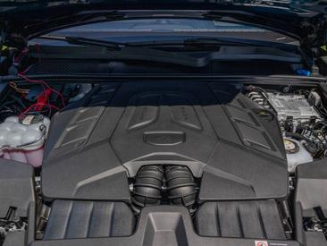 Porsche Cayenne III Turbo E-Hybrid — photo 40