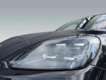 Porsche Cayenne III E-Hybrid Coupé — photo 9