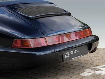 Porsche 964 Carrera 2 Cabriolet — photo 9