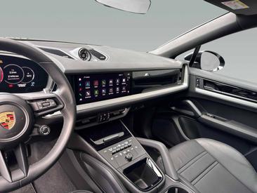 Porsche Cayenne III E-Hybrid Coupé — photo 15