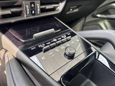 Porsche Cayenne III E-Hybrid Coupé — photo 17