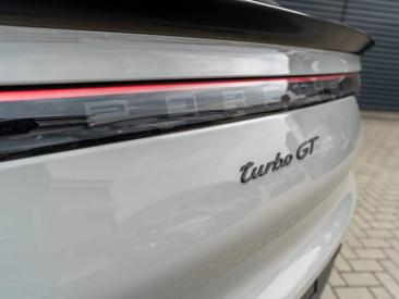Porsche Cayenne III Turbo GT — photo 19