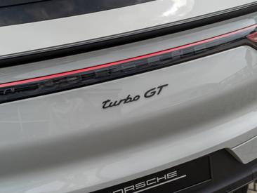 Porsche Cayenne III Turbo GT — photo 20