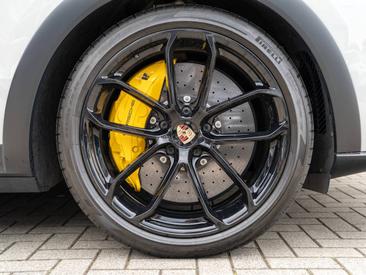 Porsche Cayenne III Turbo GT — photo 26