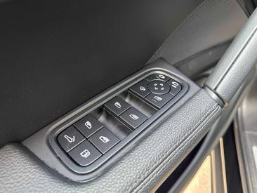Porsche Cayenne III E-Hybrid Coupé — photo 29