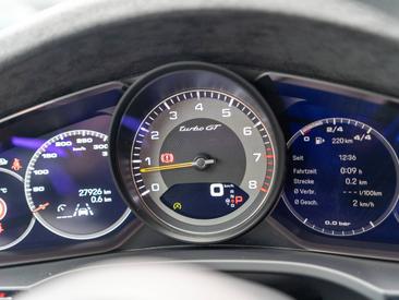 Porsche Cayenne III Turbo GT — photo 35