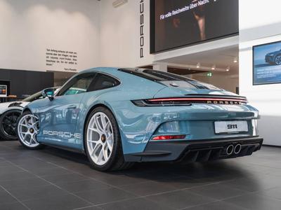 Porsche 992 I S/T