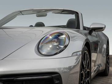 Porsche 992 I Carrera 4 GTS Cabriolet — photo 9