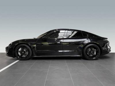 Porsche Taycan 4S