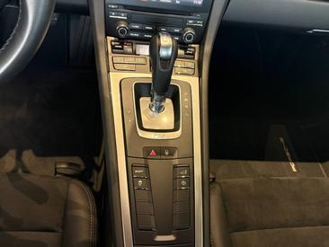 Porsche 718 type 982 Cayman — photo 19