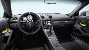 Porsche 718 type 982 Cayman GT4 RS — photo 9