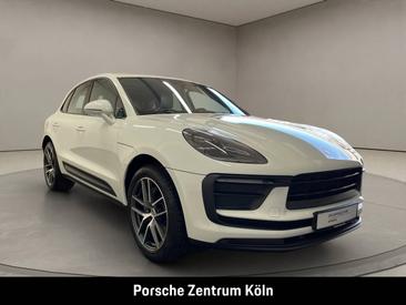 Porsche Macan — photo 7