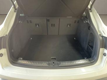 Porsche Macan — photo 25