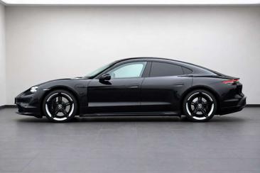 Porsche Taycan Turbo — photo 6