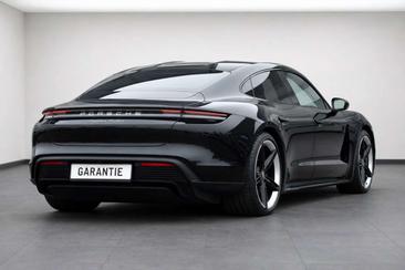 Porsche Taycan Turbo — photo 7