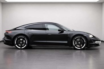 Porsche Taycan Turbo — photo 19