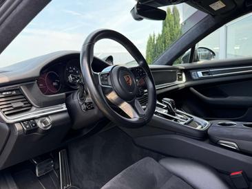 Porsche Panamera II GTS — photo 5