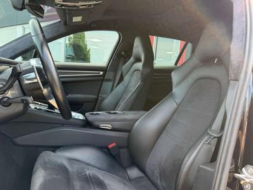 Porsche Panamera II GTS — photo 6