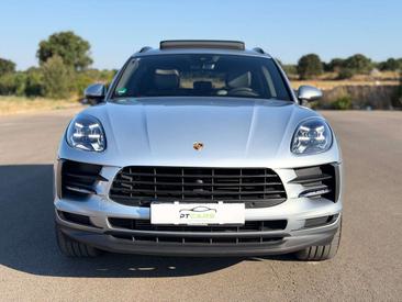 Porsche Macan Electrique Base — photo 3