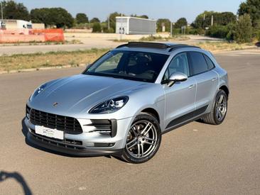 Porsche Macan Electrique Base — photo 6