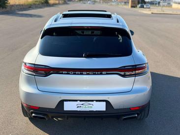 Porsche Macan Electrique Base — photo 9