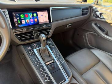Porsche Macan Electrique Base — photo 15